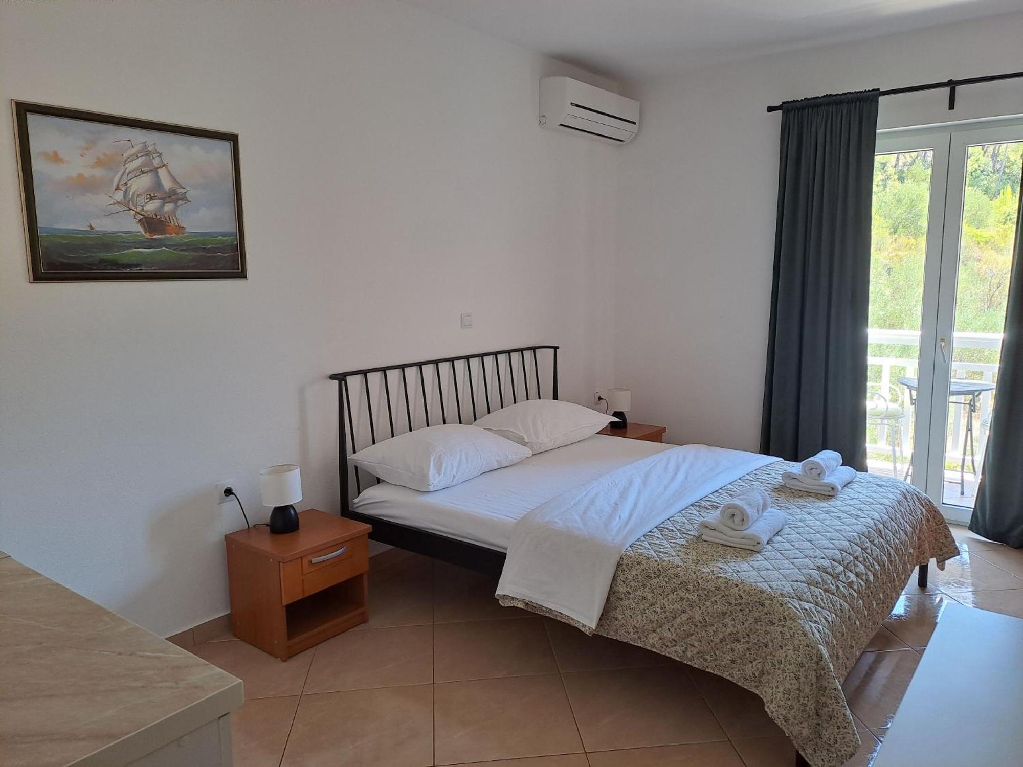 Apartments Seaview Tucepi Bagian luar foto